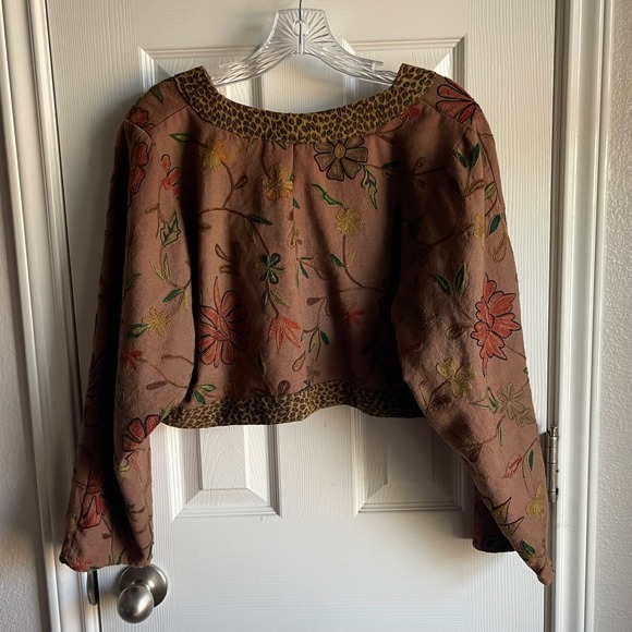 VTG‎ U.R.U. USA Embroidered Floral Jacket One Size Boho Art to Wear Leopard Trim - Picture 5 of 13
